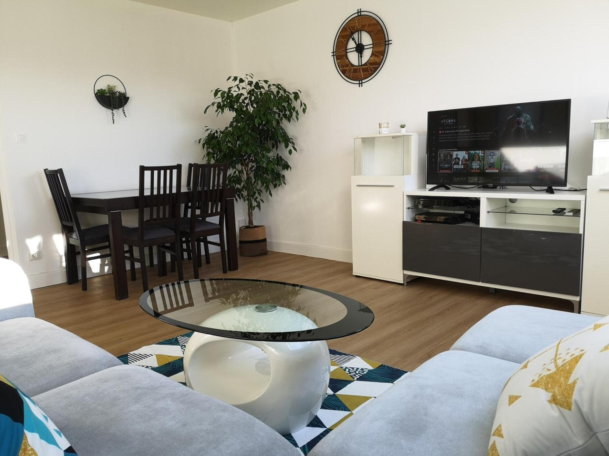 Superbe Cocon De 44M2 Apartment Longvic Bagian luar foto